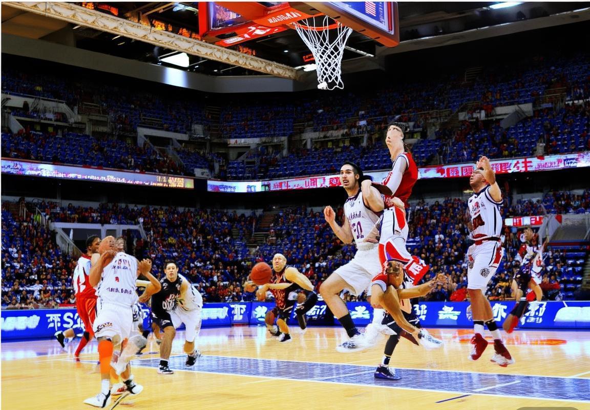 2017NBL河南队VS广西队巅峰对决精彩瞬间回顾(图3)